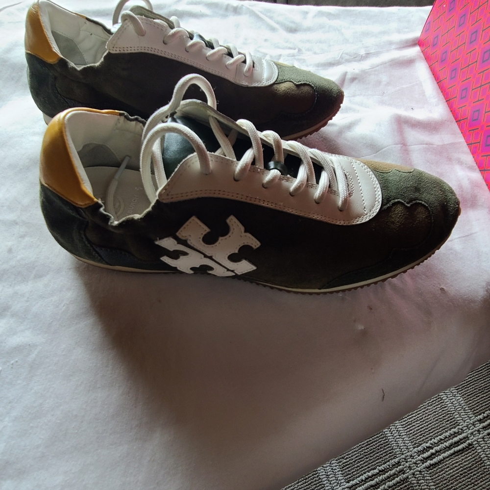 Tory Burch Sneakers 8.5 Leccio/New Ivory